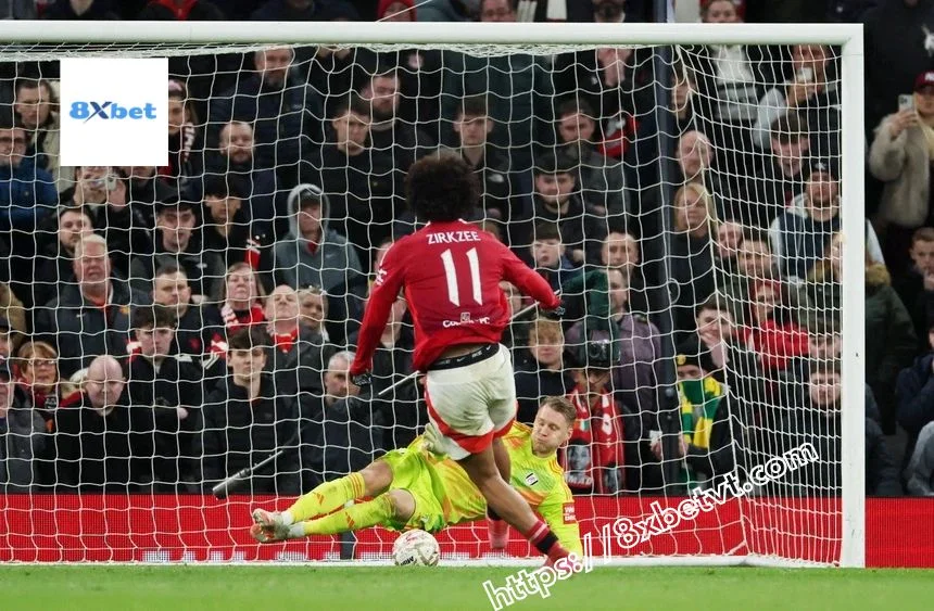 Man Utd thua Fulham trên chấm luân lưu, rời FA Cup